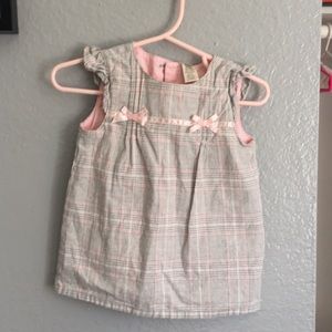 Infants dress